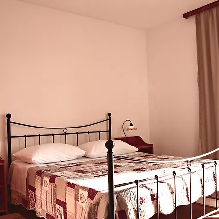 Private Nela Guest house